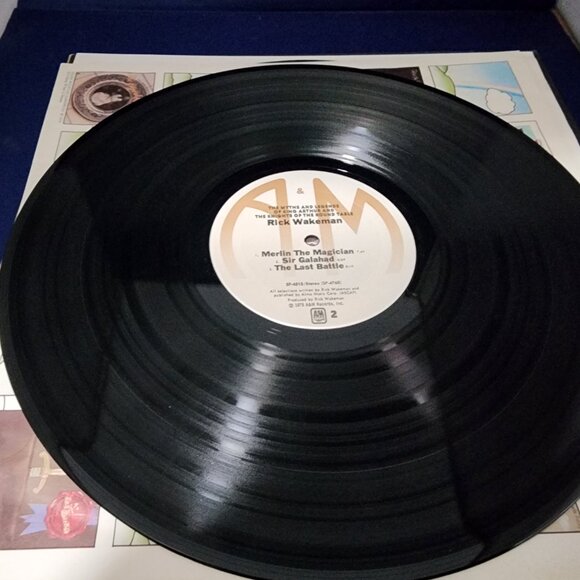 Rick Wakeman – The Myths And Legends Of King Arthur (1975) Vinyl LP - Picture 4 of 5